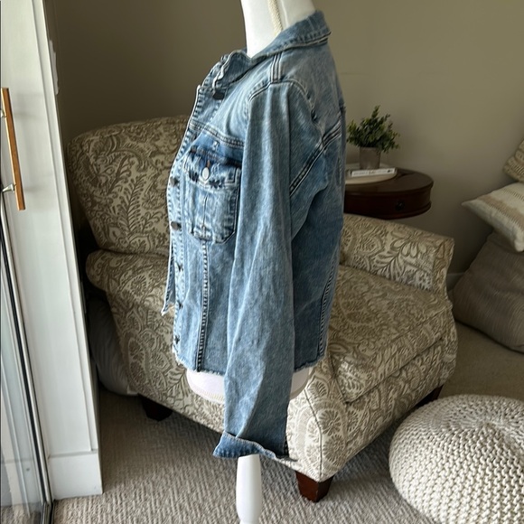 Kut from the Kloth Denim Jacket for Women - Picture 6 of 7